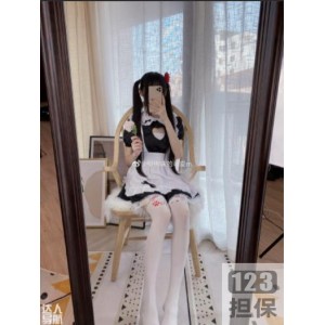 《宝藏萌妹之玉兔羞答答，梦幻般的视觉盛宴》