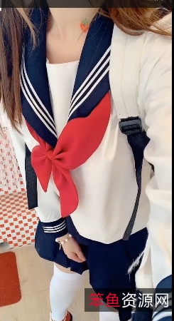 《赛高酱JK水手服作品:网红苗条白嫩,极品撩人温暖而悠扬》