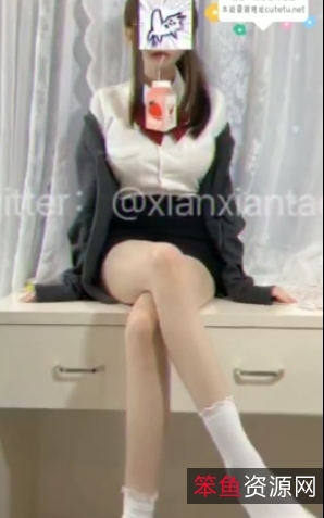 仙仙桃：视觉纵横，高颜值穿搭，了解更多