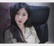 火热网红Lisa视频合集，让你见识美艳身材，沉浸感觉！