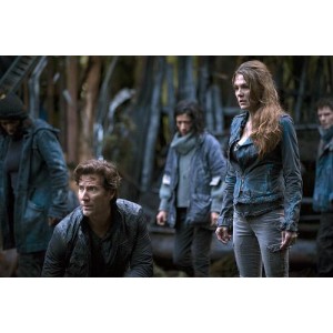 精彩不容错过！《地球百子第六季》：科幻悬疑美剧，50TB超大资源，IMDb8.5分，阿里云盘支持高清4K，延期卡让你看得更舒心！