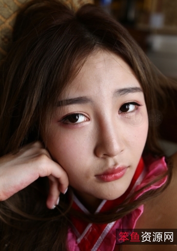 网红杜雨含:美足美女的精彩瞬间,让人心旷神怡