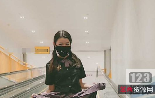 《小猫妖瑜伽展示:从柔韧性到极限写真图,让你欲罢不能!》