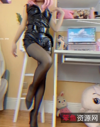 网红小云仙COS百变美少女,宅男们的最爱!