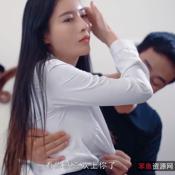 珍藏版最美模特小雨最全四部合集:超高颜值、无圣光高清、4V、2.65G、百度云资源