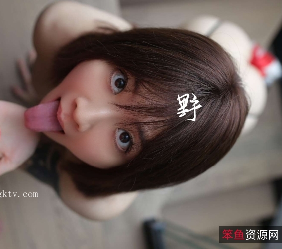 最新超绝美网红摄影：448P13V1.44G视频资源，12位精选网红，Cici等网红模特，室内朦胧遮掩艺术装嫩上年纪妹子。