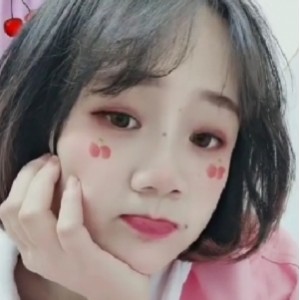 95V小姐姐：搬运只玩，清纯反差小妹