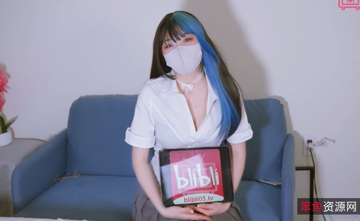 黑丝玉腿JK学妹的鲜嫩光“阴”舔喷C喷琼浆玉液