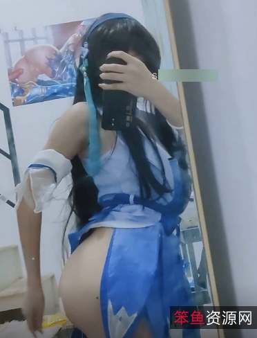 斗鱼人气女主播小余清纯COS动漫,反差豪放,有尺度合集4v-575M