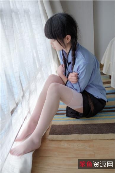 《呆萌橘子酱》校服花狸追合集