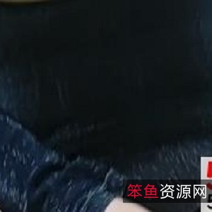 御姐网红闫研的性感自拍:清新火辣视觉盛宴,1G超大容量