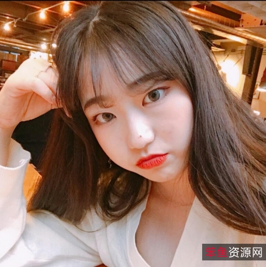 正点小美眉铅笔牙刷毛刷小sao百度盘50P100V1.05G