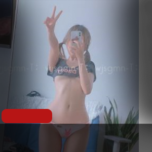 小鹿酱：口味重味美女实况播出，jk学妹经典身材比例视频合集