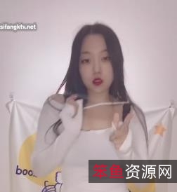 Y酱自拍短视频图集,露脸N子鲍鲍,观看下载女主