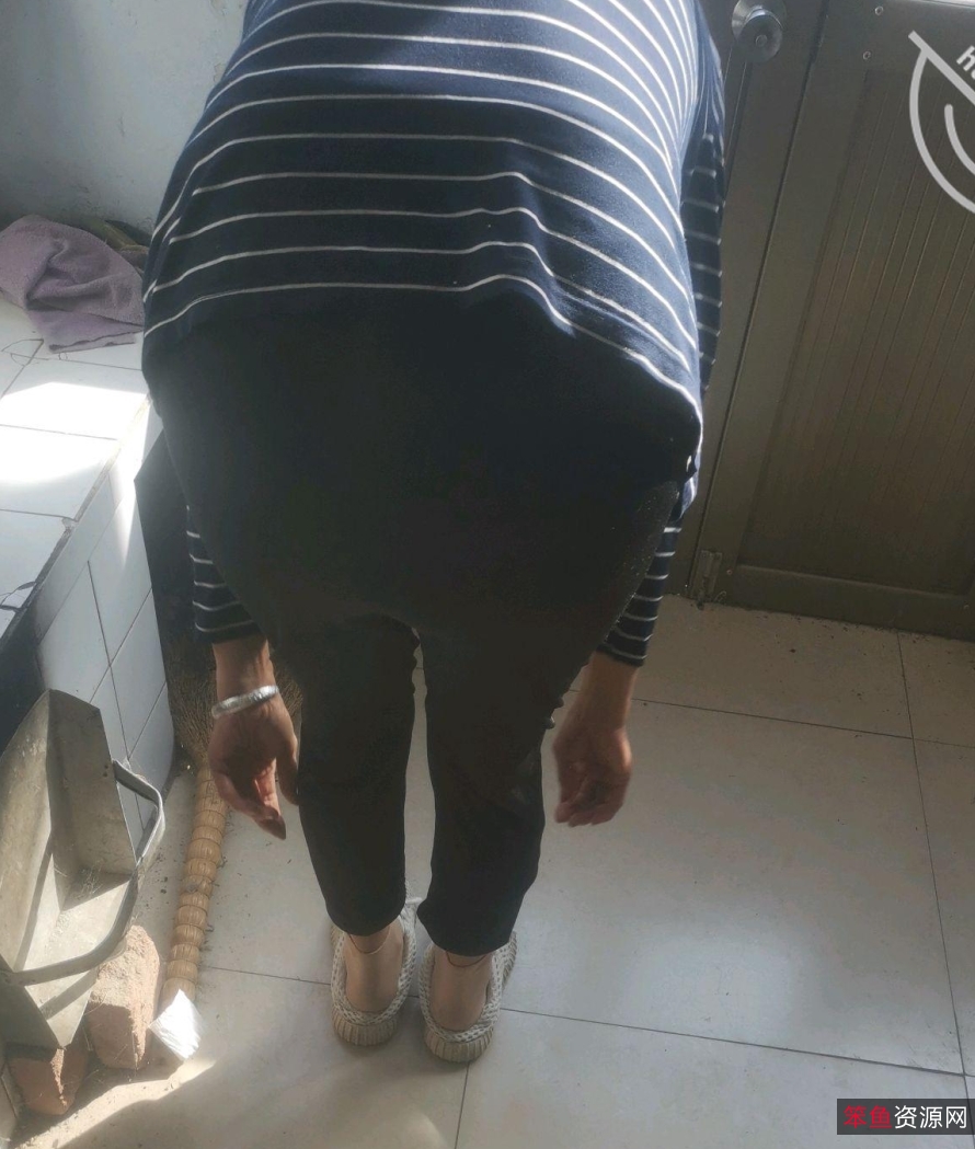 亲子游戏：妈妈给，关系决裂，300MB，3V，度盘