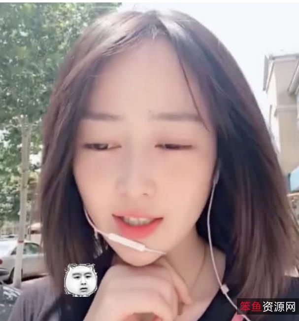 百变小魔仙:可爱粉萌主播,日系穿搭,直播效果