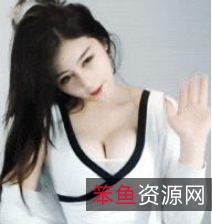 电竞女神小小奶琦首次下水直播，颜值惊艳引热议