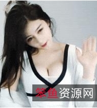 电竞女神小小奶琦首次下水直播，颜值惊艳引热议