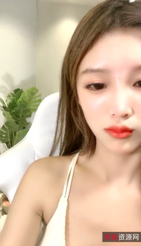 林悦月85v29g视频合集：清新自然的日常生活与挑战