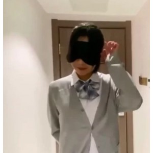 粉嫩至极！开放小可爱05年学妹JK肉丝堆堆袜，擦得下面变水缸，学妹M属性，碰见乖乖女就得暴力！[288M无圣光]