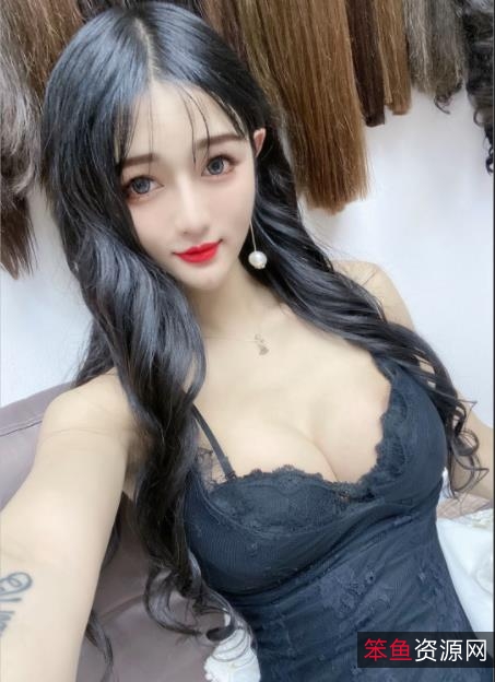 TS张思妮人气爆表！70段视频22G资源，户外PK自嗨全收录