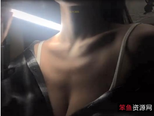 方丈风光剑变身21分钟合集:多样化风格神秘外貌吸引眼球