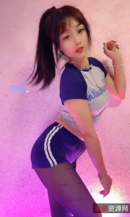 快手网红小情儿一字马福利视频12分钟168MB百度盘下载