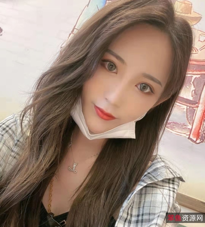 周慕汐：2V人气主播，394M粉丝追随