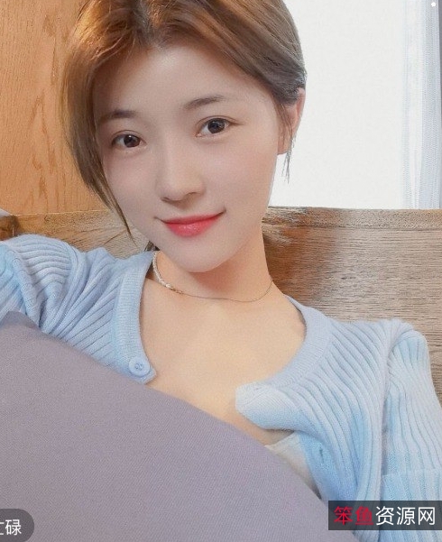 luo+liao交流群：舞蹬一字马录屏大放异彩