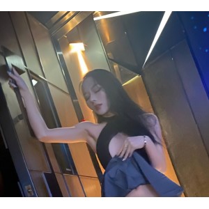 佳多饱：人前女神人后小狗10.7g补，百度收餐柘集