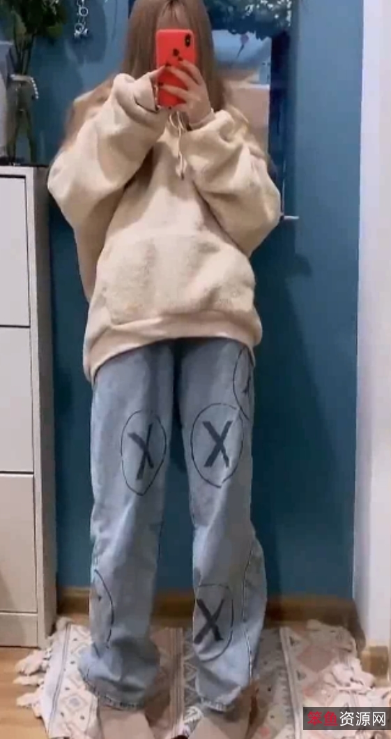 晨意oo98ko打包野餐兔合集，11.4G视频大小，7z压缩下载，含重复失效补充，可爱兔子形象展现趣味技能