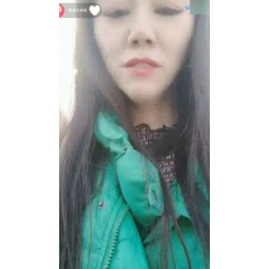 熟女骚妇格格女老板50v32g：百度ED2K收藏视频，热议不断，去重风波后平息