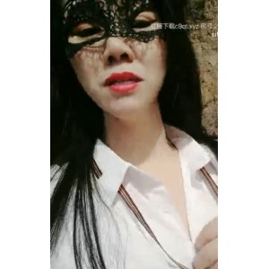 熟女骚妇格格女老板50v32g：百度ED2K收藏视频，热议不断，去重风波后平息