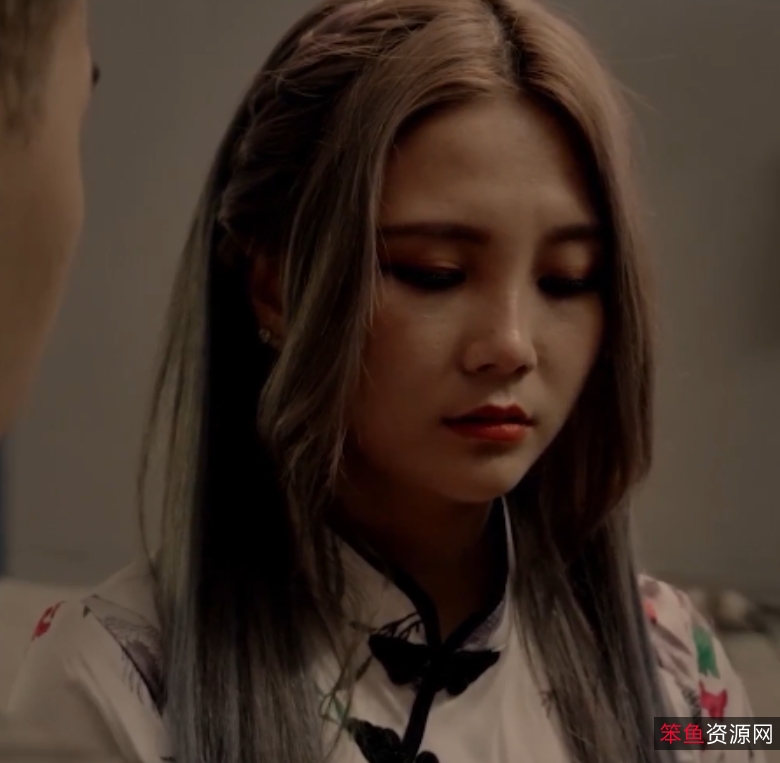 五哥传媒新视频合集：15部精彩作品，总大小9.3G，涵盖悬疑、喜剧等多种题材，百度与ED2K收藏必备！