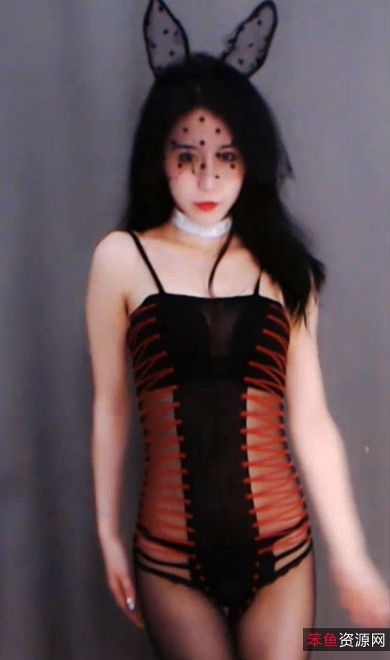 何成琳超火定制27v3.6g产品视频合集115MB，收藏37人，斗鱼主播魅力尽显