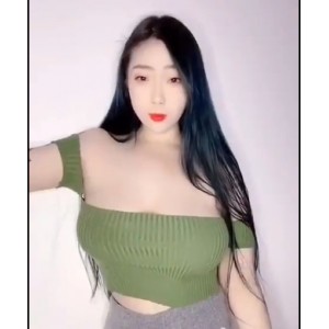 虎牙超人气本土主播欣妹妹果舞合集197V14G大球热舞