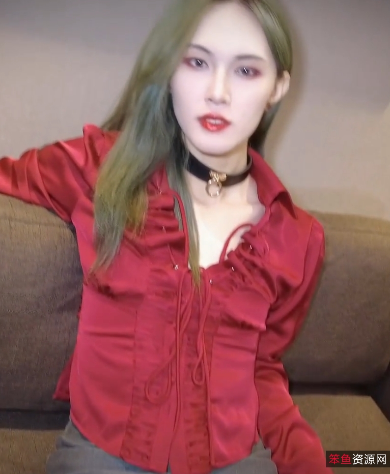 优质TS+桃子吖+约直男互动+90v15g