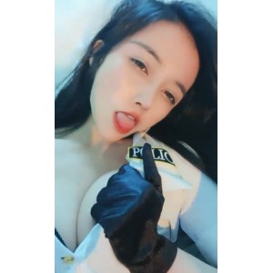 上海模特一库一库111v137g视频合集，独家收藏，百度单下可获取115个精彩内容
