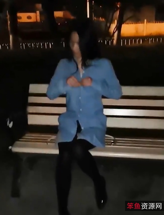 草莓穆斯901m视频合集心德维拉与荒野小蛮腰的完美展示