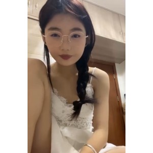 自行打包百度云直播合集小狗大学生困困兔最新49V37G，精彩瞬间尽在其中