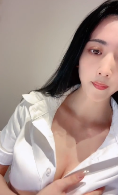 [自行打包]提莫的_甜桃11神颜主播沉沦有尺度聊骚合集22V40G，百度盘下载