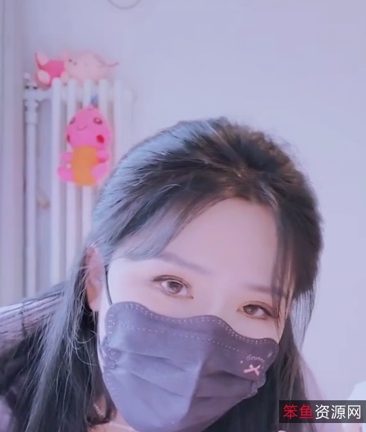 樱桃空空高冷女神37V41.7G火辣撩人