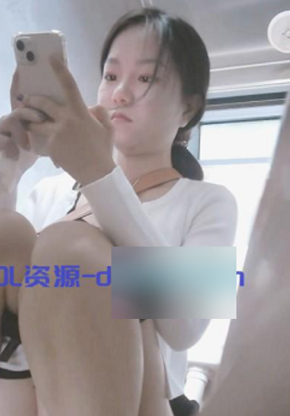 校园美女拍摄视频地下秘网883.8MB多部感觉爆棚