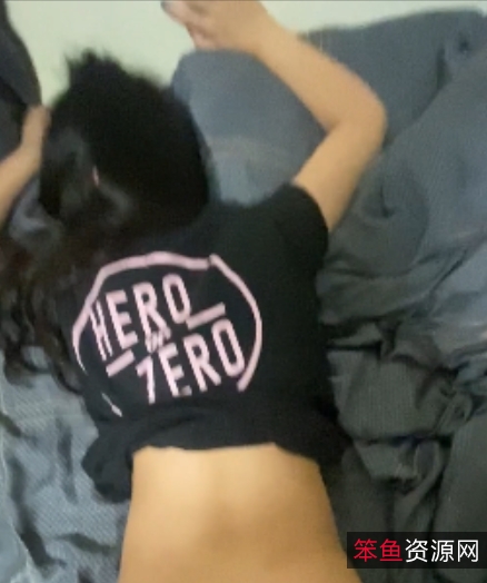 推特黄黄芮芮纯欲风视频合集88部34.9G太顶了