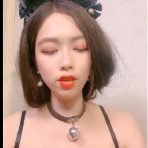 苏苏豆御姐诱惑15部合集9.62G热舞专场