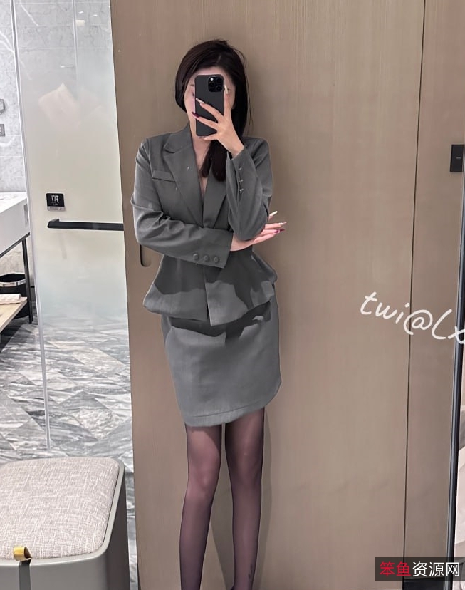 抖音elsa林绾绾萌宠日常118部9.65G绝绝子