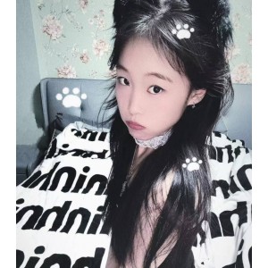 合集阿曼达VIP付费165V3.6GB优质架子