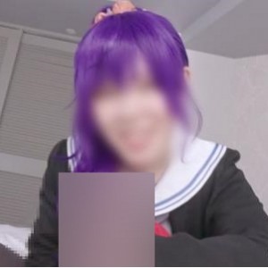 推特Aliceholic13互动33套52.6G太会玩了