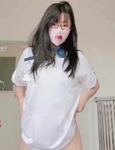 抖音一只桃桃热舞89V16.4G超火辣