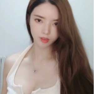 绿播无虞热舞123部204g长腿蜜桃珍藏版